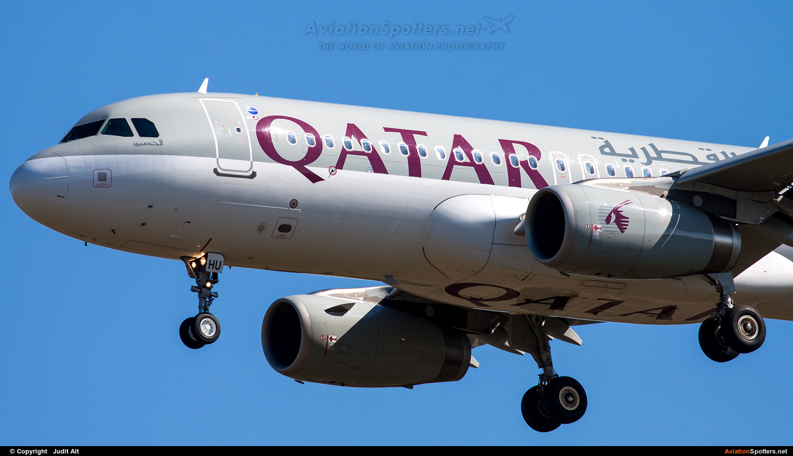 Qatar Airways  -  A320-232  (A7-AHU) By Judit Alt (Judit)