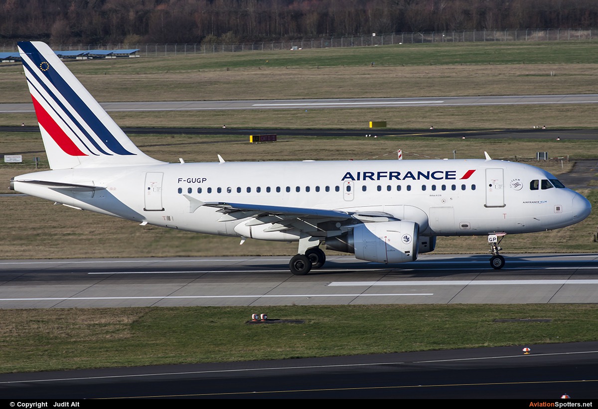 Air France  -  A318  (F-GUGP) By Judit Alt (Judit)