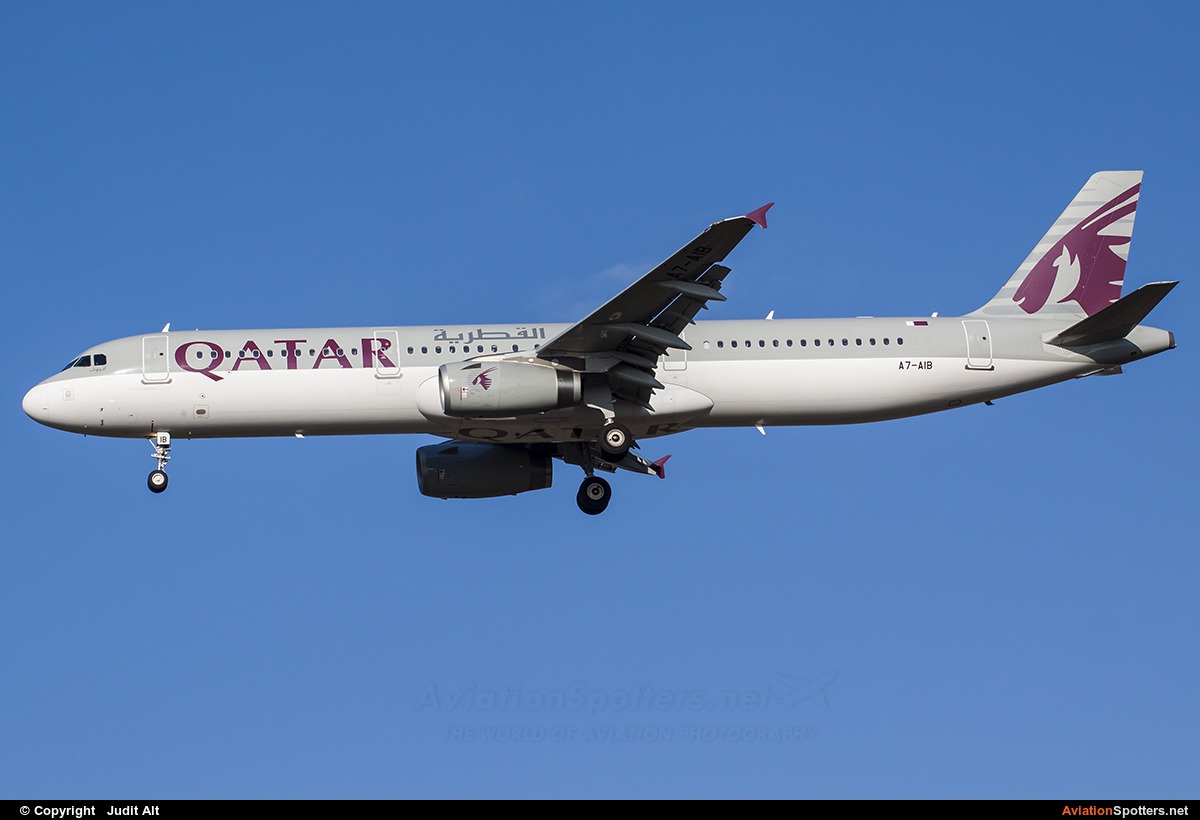Qatar Airways  -  A321  (A7-AIB) By Judit Alt (Judit)