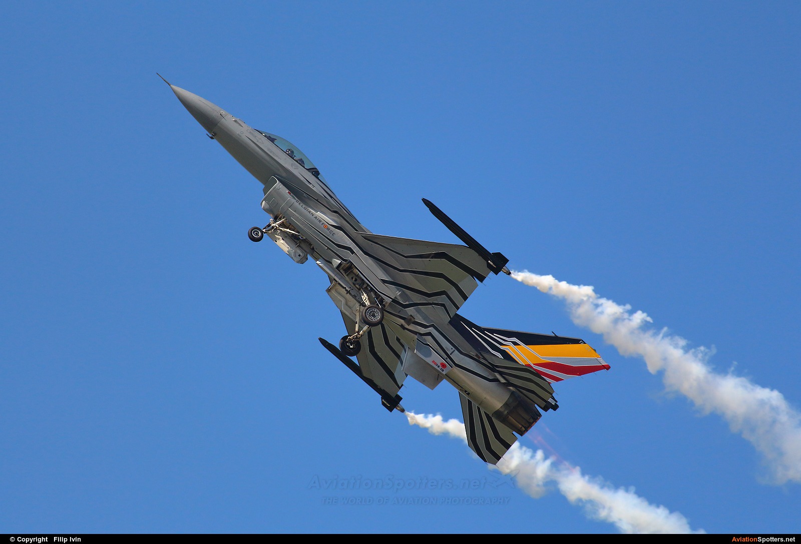 Belgium - Air Force  -  F-16AM Fighting Falcon  (FA-123) By Filip Ivín (Filipivin)