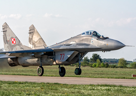 Mikoyan-Gurevich - MiG-29 (77) - Strange