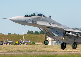 Mikoyan-Gurevich - MiG-29 (38) - Strange