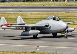 de Havilland - DH.100 Vampire F.3 (LN-DHY) - Strange