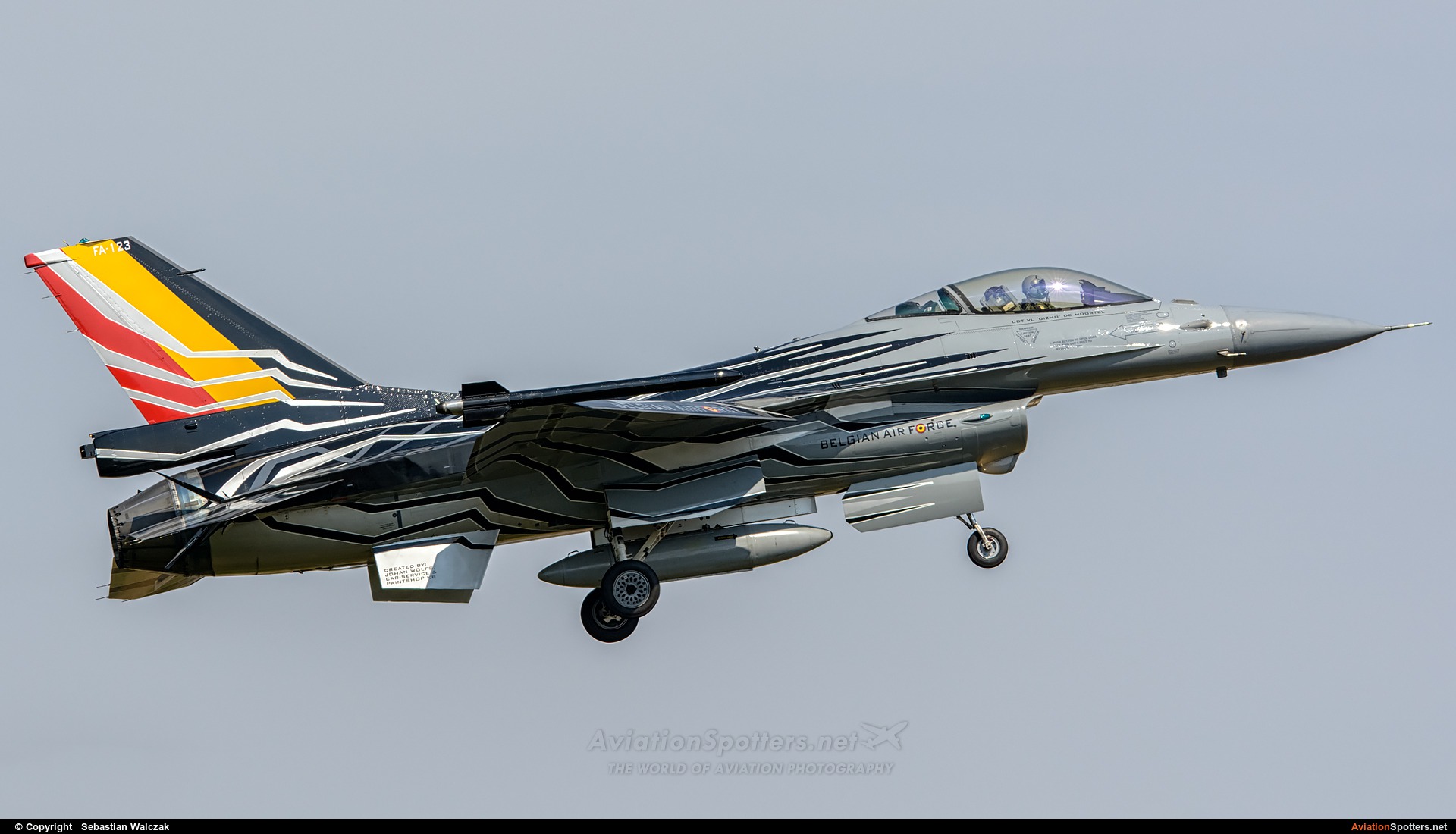 Belgium - Air Force  -  F-16AM Fighting Falcon  (FA-123) By Sebastian Walczak (Strange)