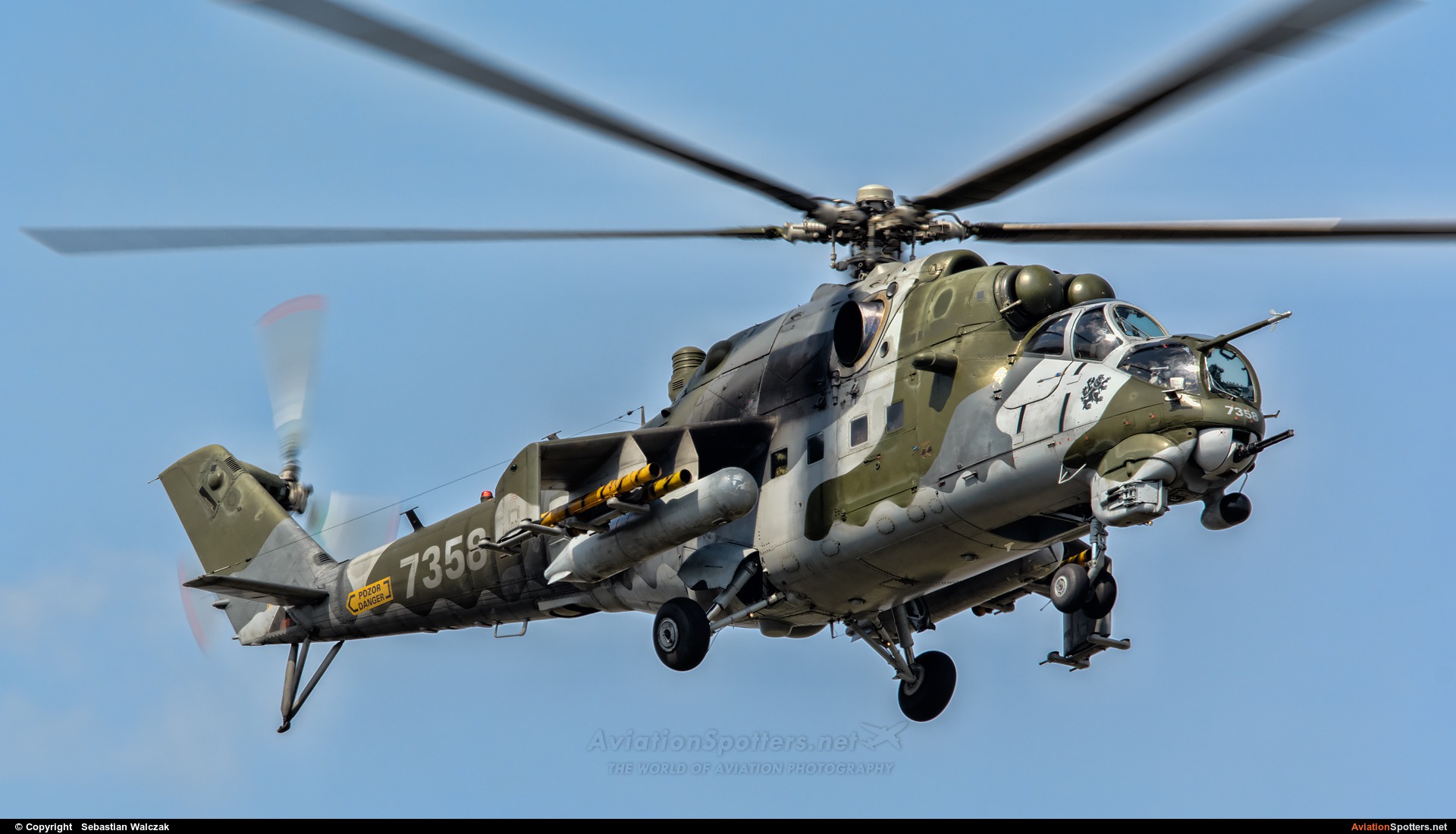 Czech - Air Force  -  Mi-24V  (7358) By Sebastian Walczak (Strange)