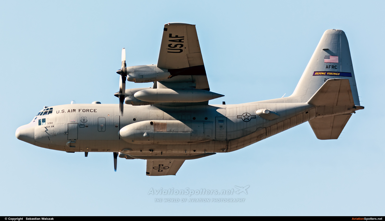 USA - Air Force AFRC  -  C-130H Hercules  (92-3284) By Sebastian Walczak (Strange)