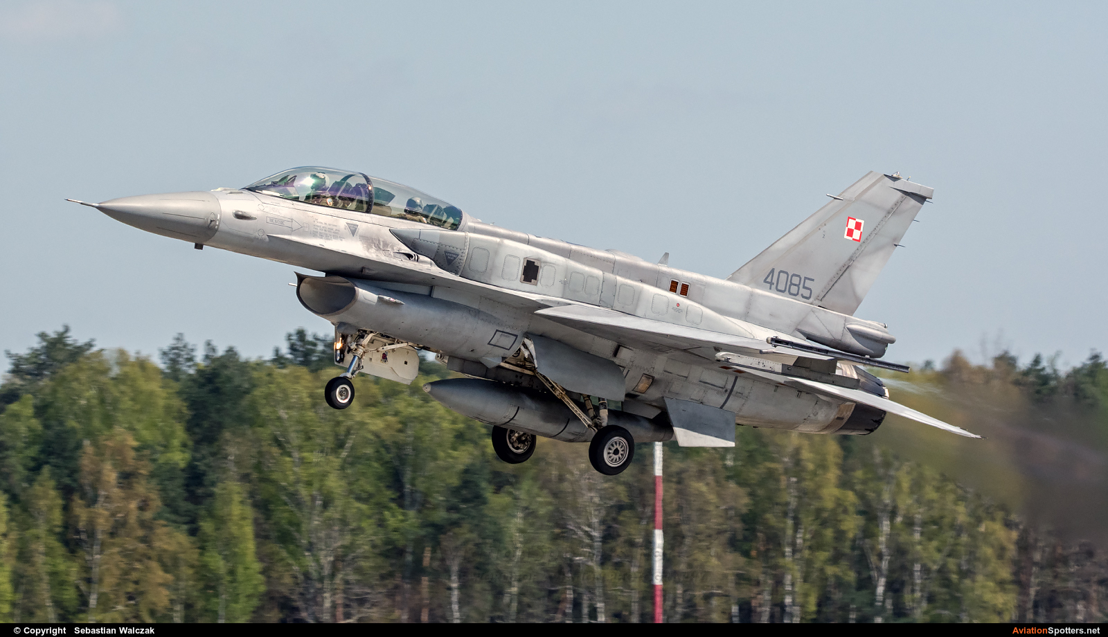 Poland - Air Force  -  F-16D Jastrząb  (4085) By Sebastian Walczak (Strange)