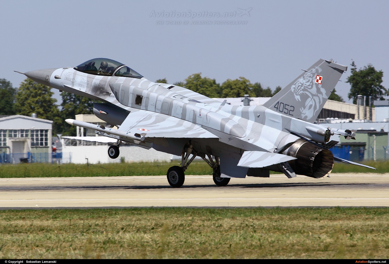 Poland - Air Force  -  F-16C Jastrząb  (4052) By Sebastian Lemanski (slgd)