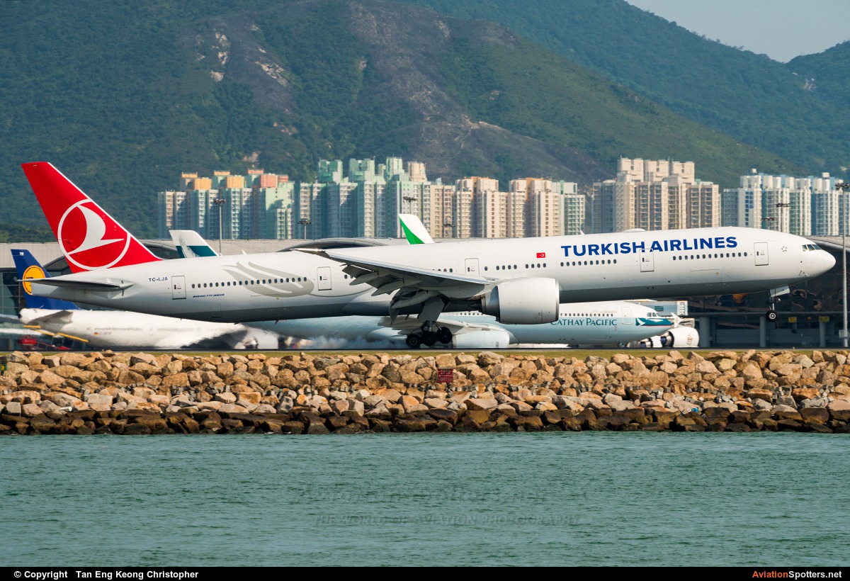 Turkish Airlines  -  777-300ER  (TC-LJA) By Tan Eng Keong Christopher (Christopher Tan Eng Keong)