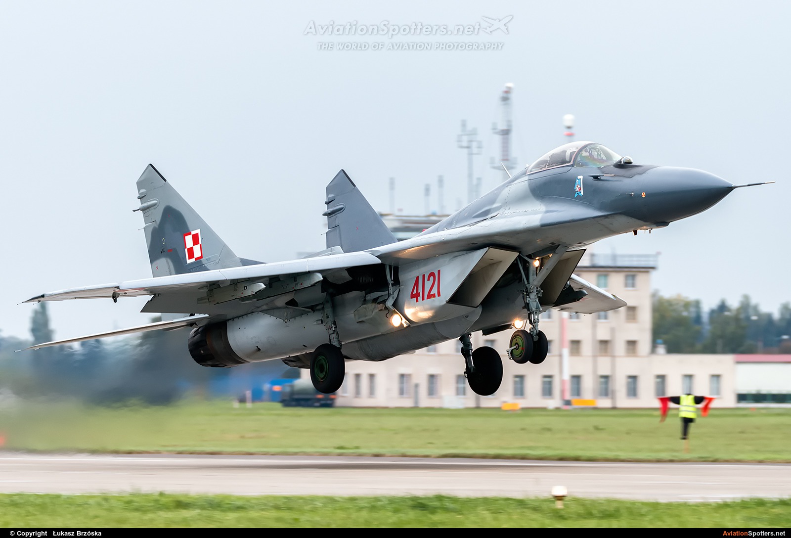 Poland - Air Force  -  MiG-29G  (4121) By Łukasz Brzóska (winkiel)