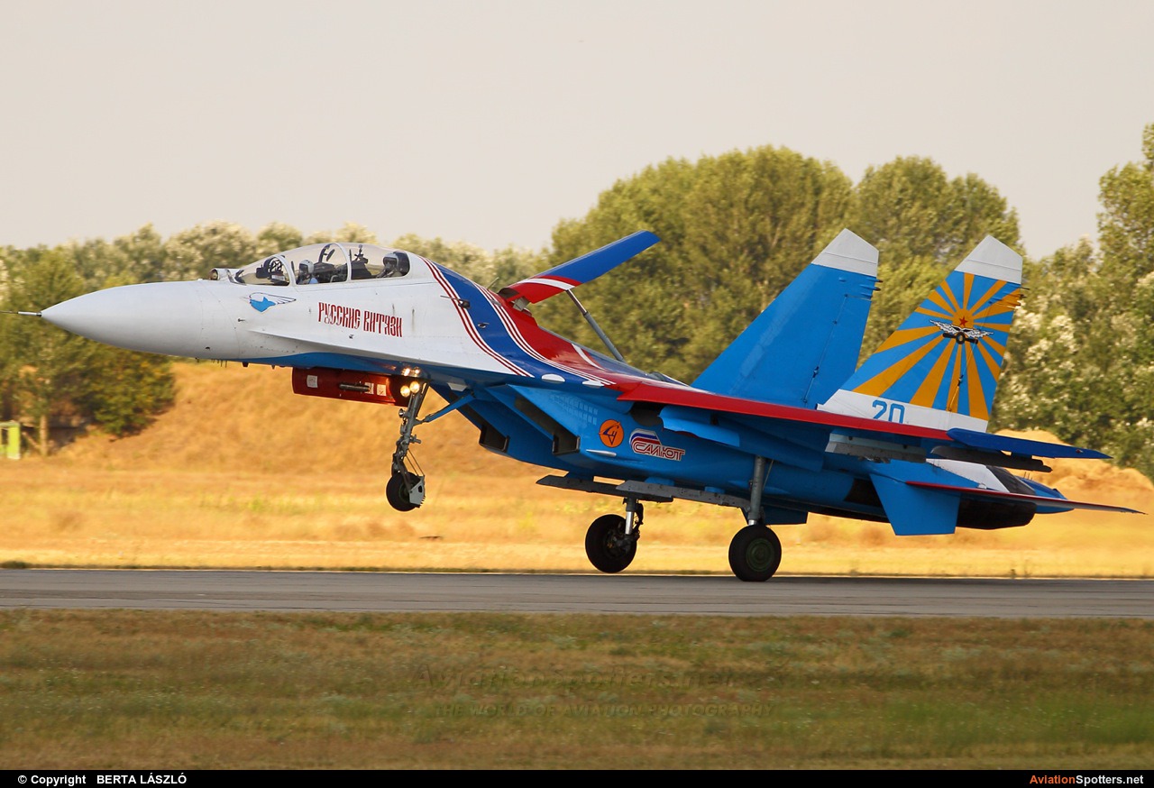 Russia - Air Force : Russian Knights  -  Su-27UB  (20) By BERTA LÁSZLÓ (BERTAL)