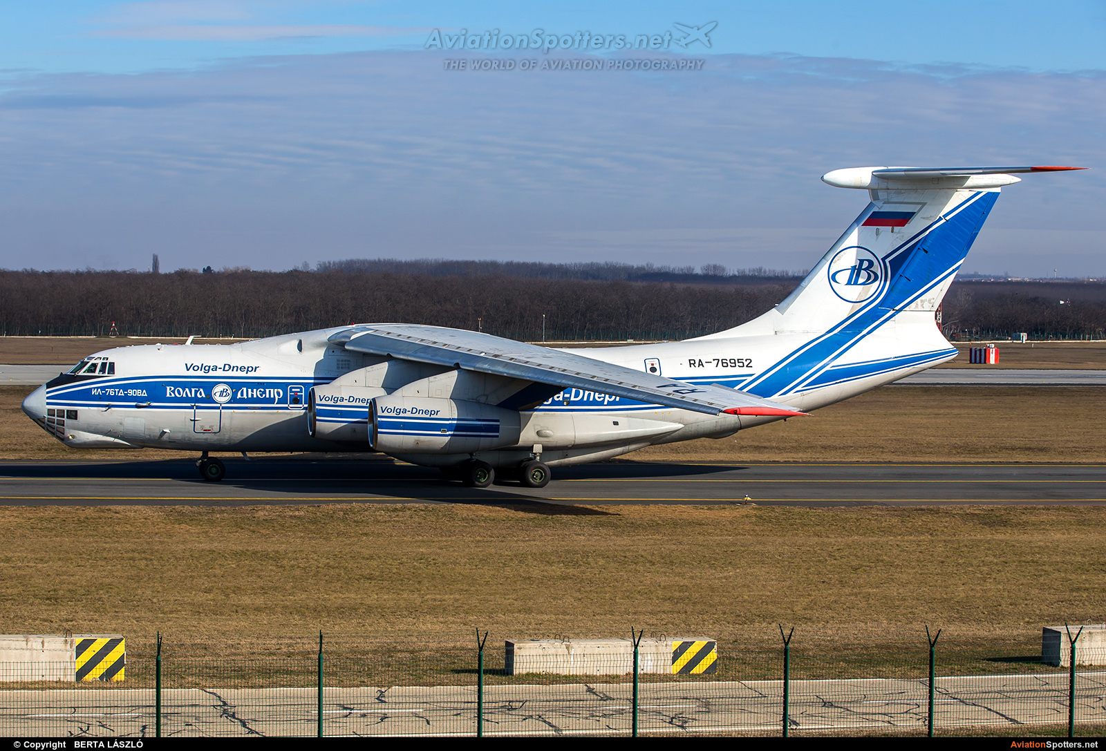 Volga-Dnepr Airlines  -  Il-76TD-90VD  (RA-76952) By BERTA LÁSZLÓ (BERTAL)