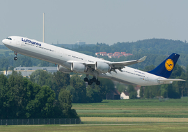Airbus - A340-600 (D-AIHC) - PEPE74