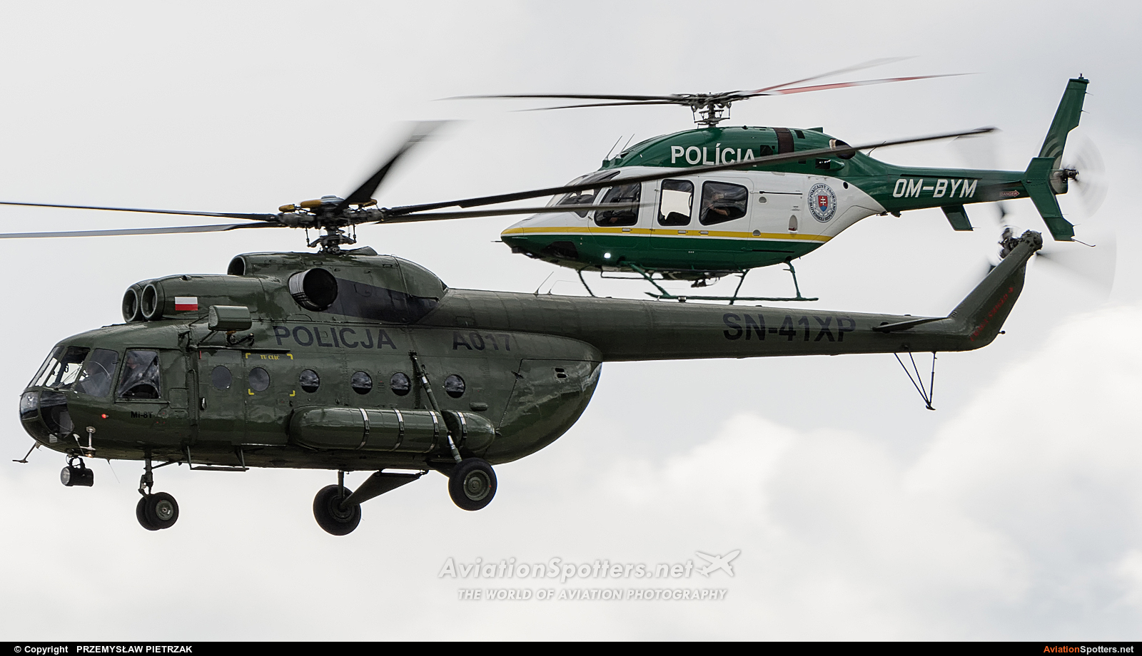 Poland - Police  -  Mi-8  (SN-41XP) By PRZEMYSŁAW PIETRZAK (PEPE74)