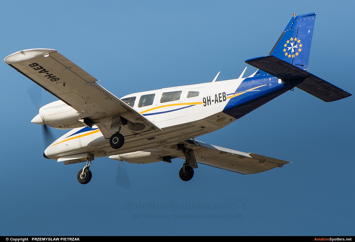 European Pilot Academy   -  PA-34 Seneca  (9H-AEB) By PRZEMYSŁAW PIETRZAK (PEPE74)