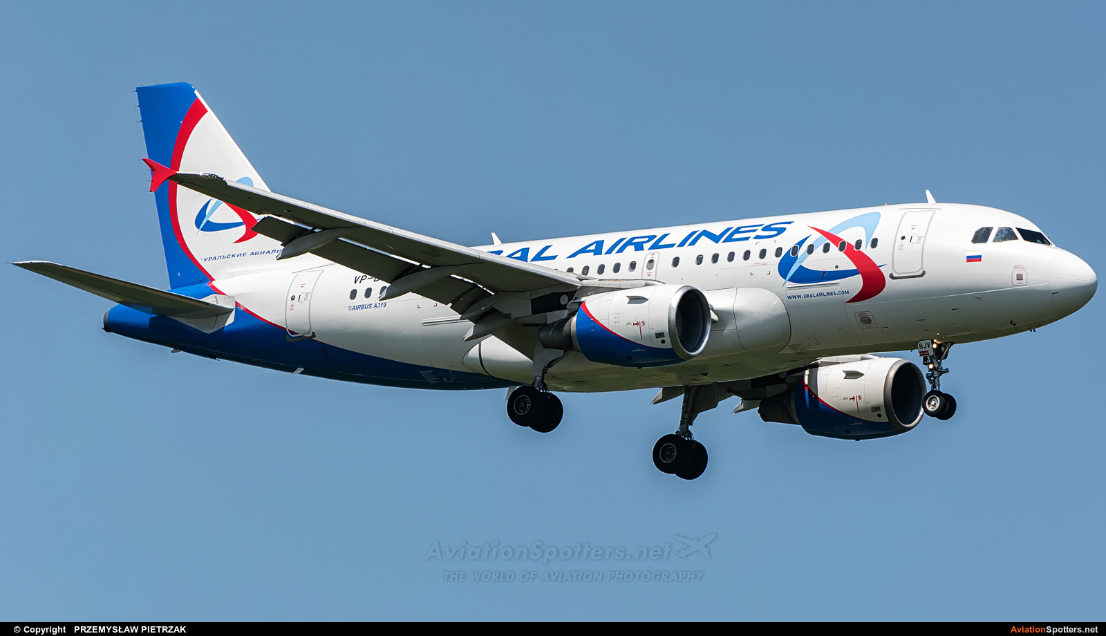 Ural Airlines  -  A319-112  (VP-BJV) By PRZEMYSŁAW PIETRZAK (PEPE74)