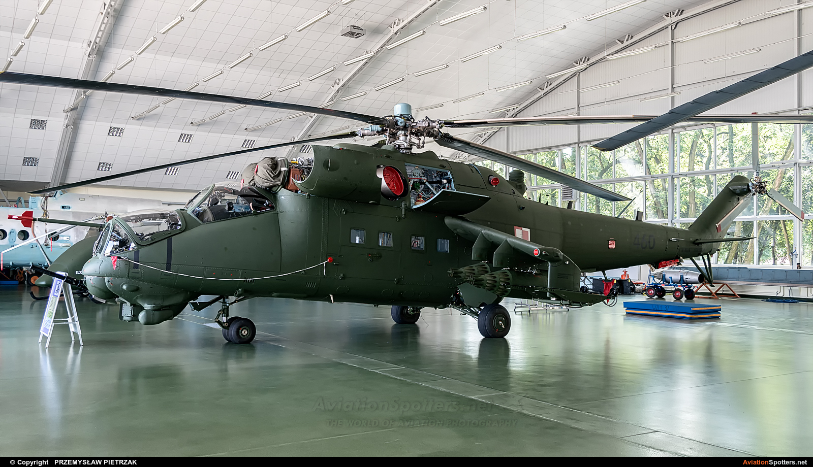 Poland - Air Force  -  Mi-24D  (460) By PRZEMYSŁAW PIETRZAK (PEPE74)