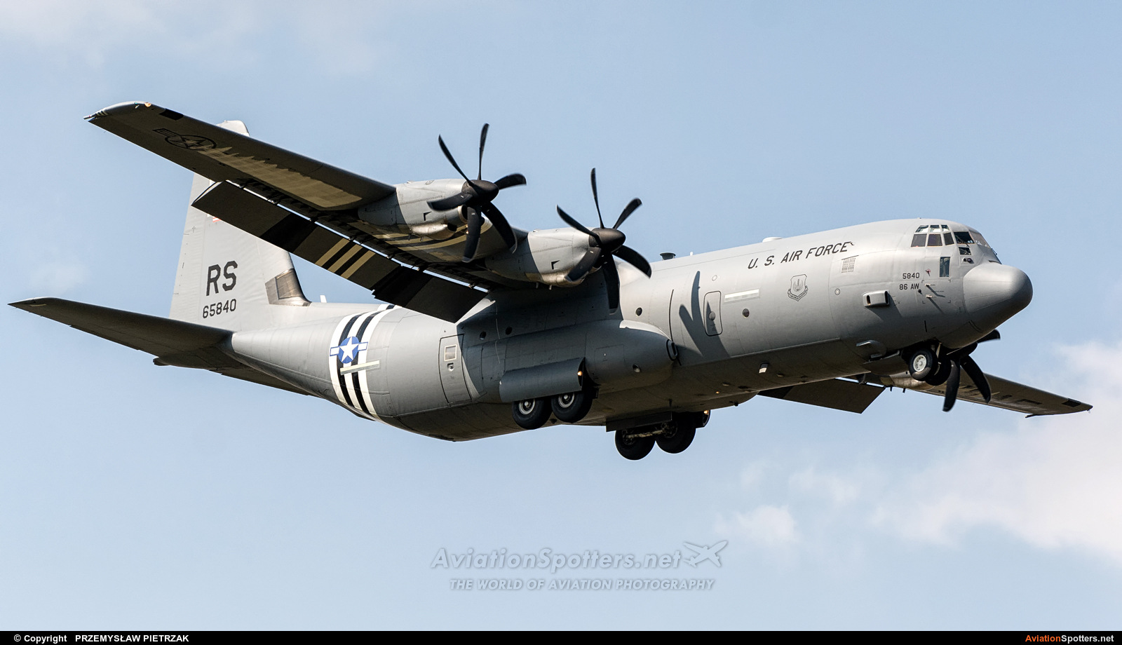 USA - Air Force  -  C-130J Hercules  (16-5840) By PRZEMYSŁAW PIETRZAK (PEPE74)