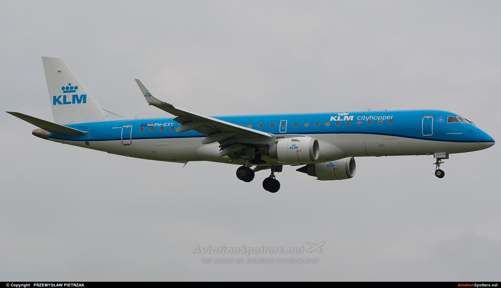 KLM Cityhopper  -  190  (PH-EXY) By PRZEMYSŁAW PIETRZAK (PEPE74)