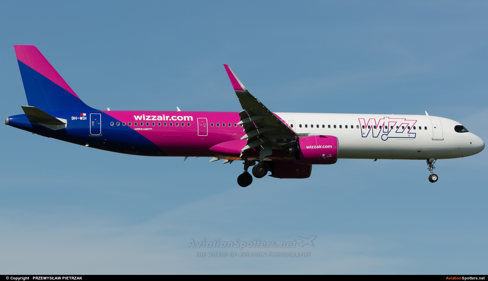 Wizz Air  -  A321  (9H-WDI) By PRZEMYSŁAW PIETRZAK (PEPE74)