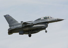 General Dynamics - F-16C Fighting Falcon (90-2777) - ryś