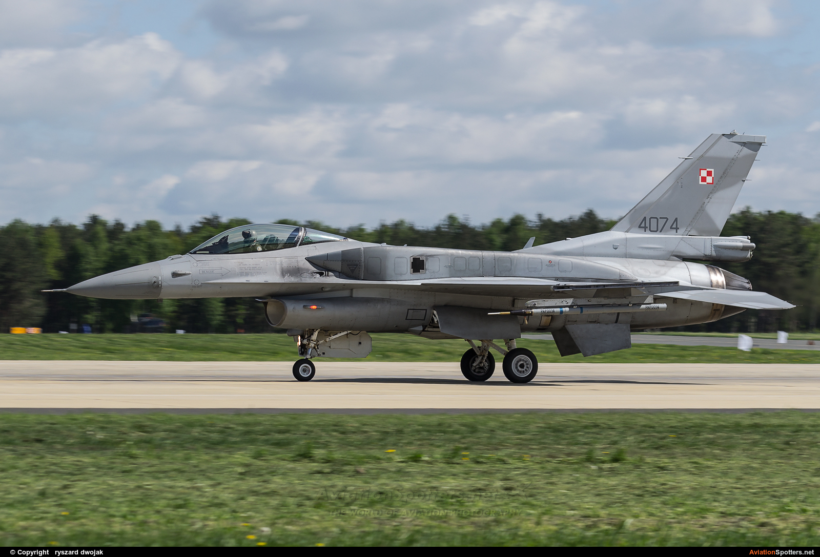 Poland - Air Force  -  F-16C Fighting Falcon  (4074) By Ryszard Dwojak (ryś)
