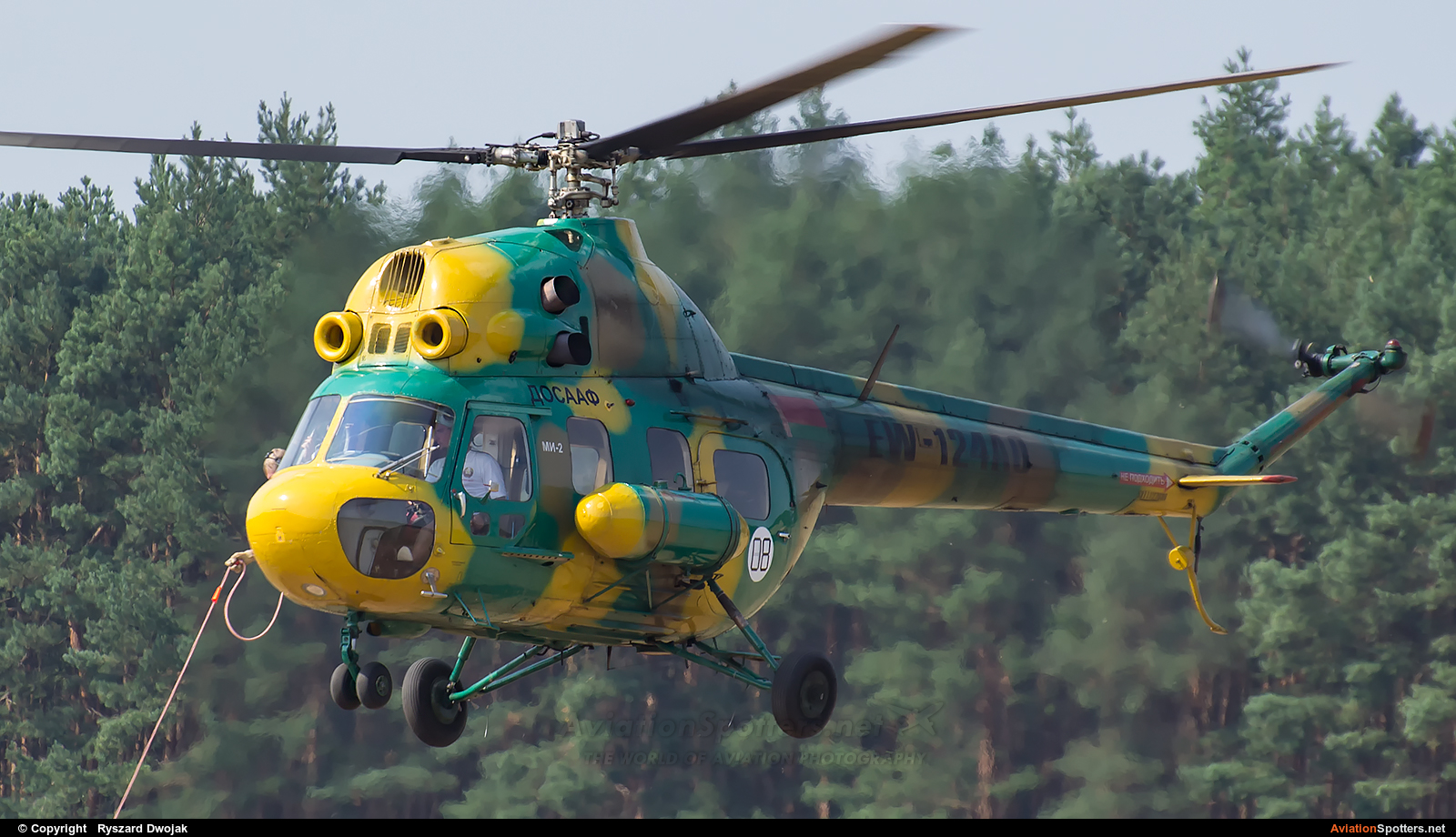 Private  -  Mi-2  (EW-124AD) By Ryszard Dwojak (ryś)
