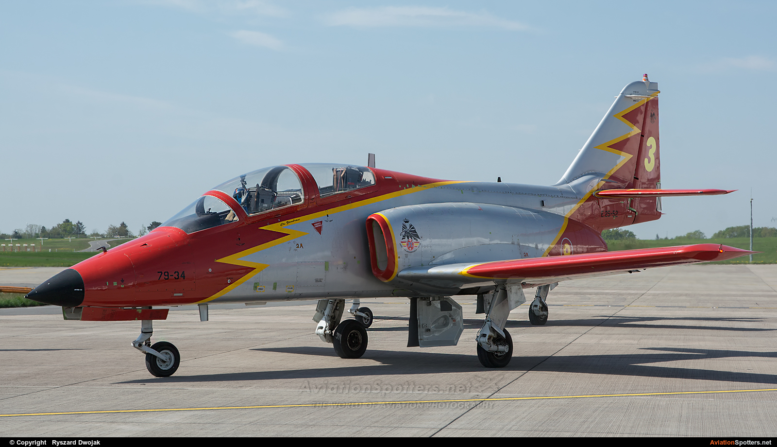 Spain - Air Force : Patrulla Aguila  -  C-101EB Aviojet  (E.25-52) By Ryszard Dwojak (ryś)