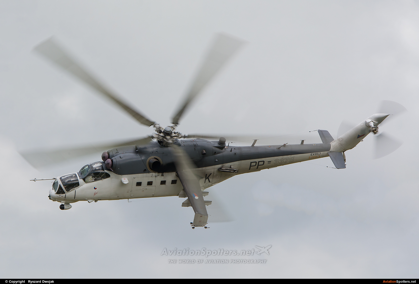 Czech - Air Force  -  Mi-35  (3370) By Ryszard Dwojak (ryś)