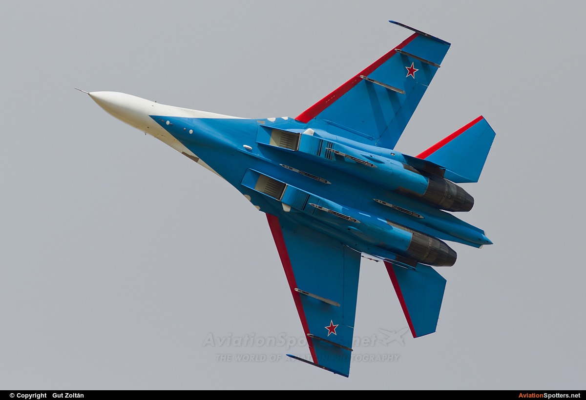 Russia - Air Force : Russian Knights  -  Su-27UB  (20) By Gut Zoltán (gut zoltan)