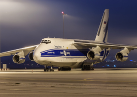 Antonov - An-124 (RA-82074) - Ludi4uk