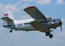 PZL - Mielec An-2 (HA-ANV) - operator