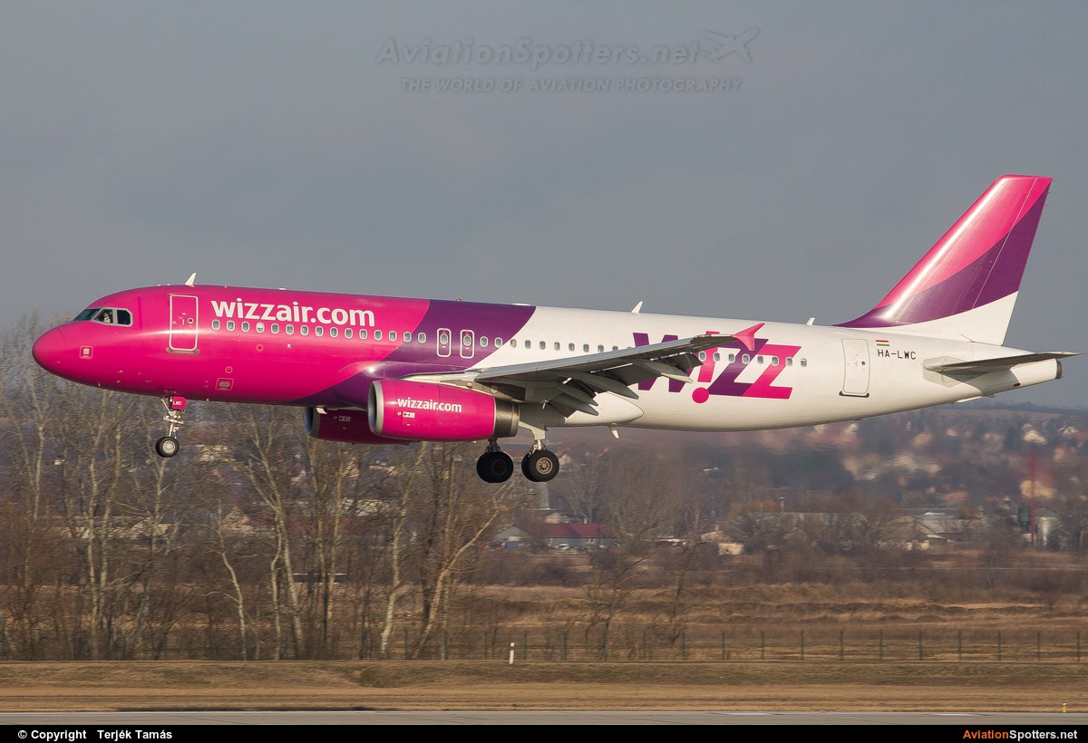 Wizz Air  -  A320  (HA-LWC) By Terjék Tamás (operator)