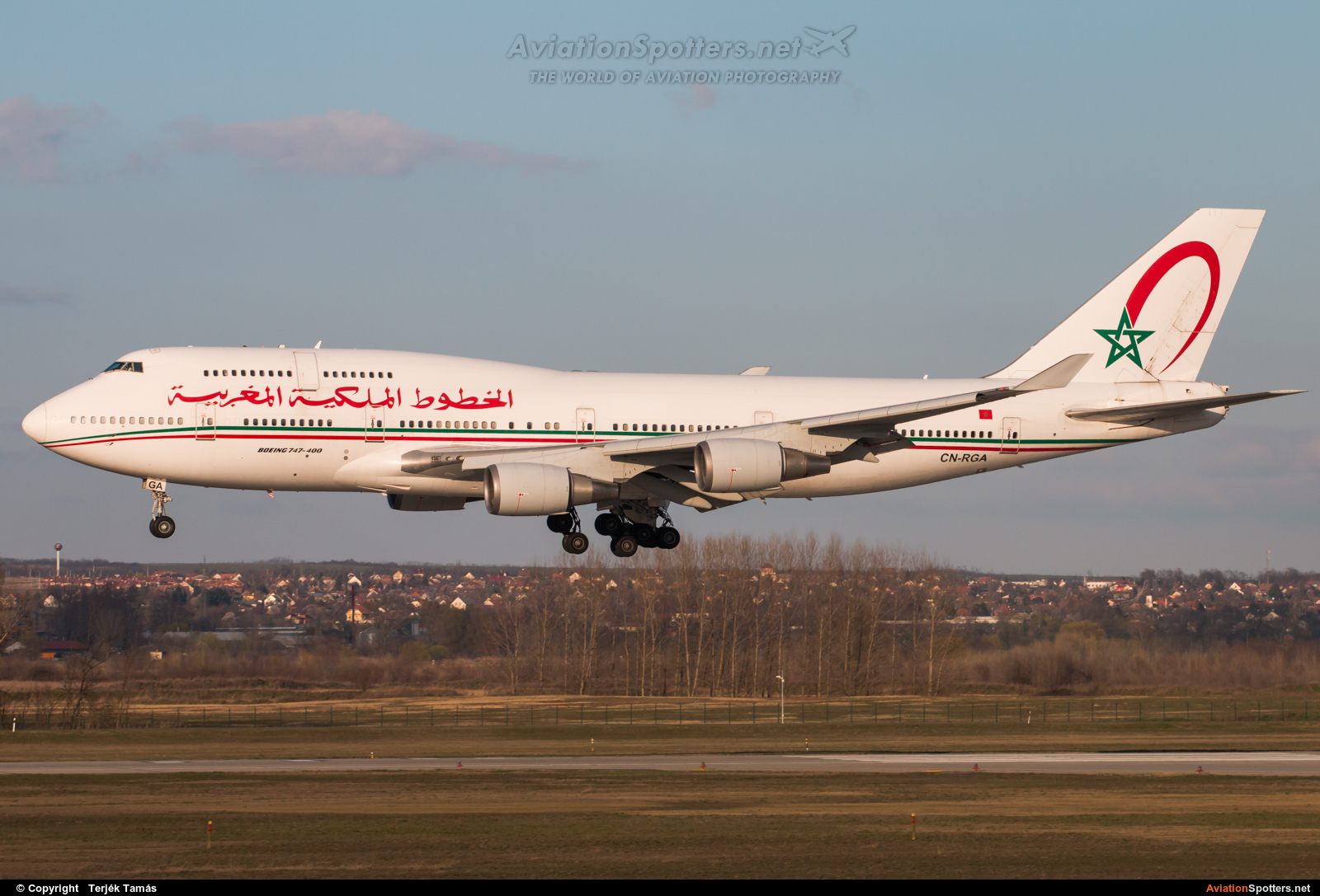 Royal Air Maroc  -  747-400  (CN-RGA) By Terjék Tamás (operator)