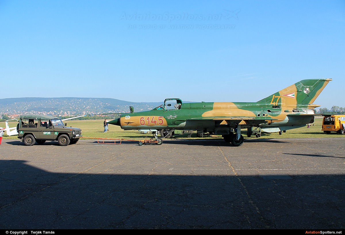 Private  -  MiG-21bis  (6145) By Terjék Tamás (operator)
