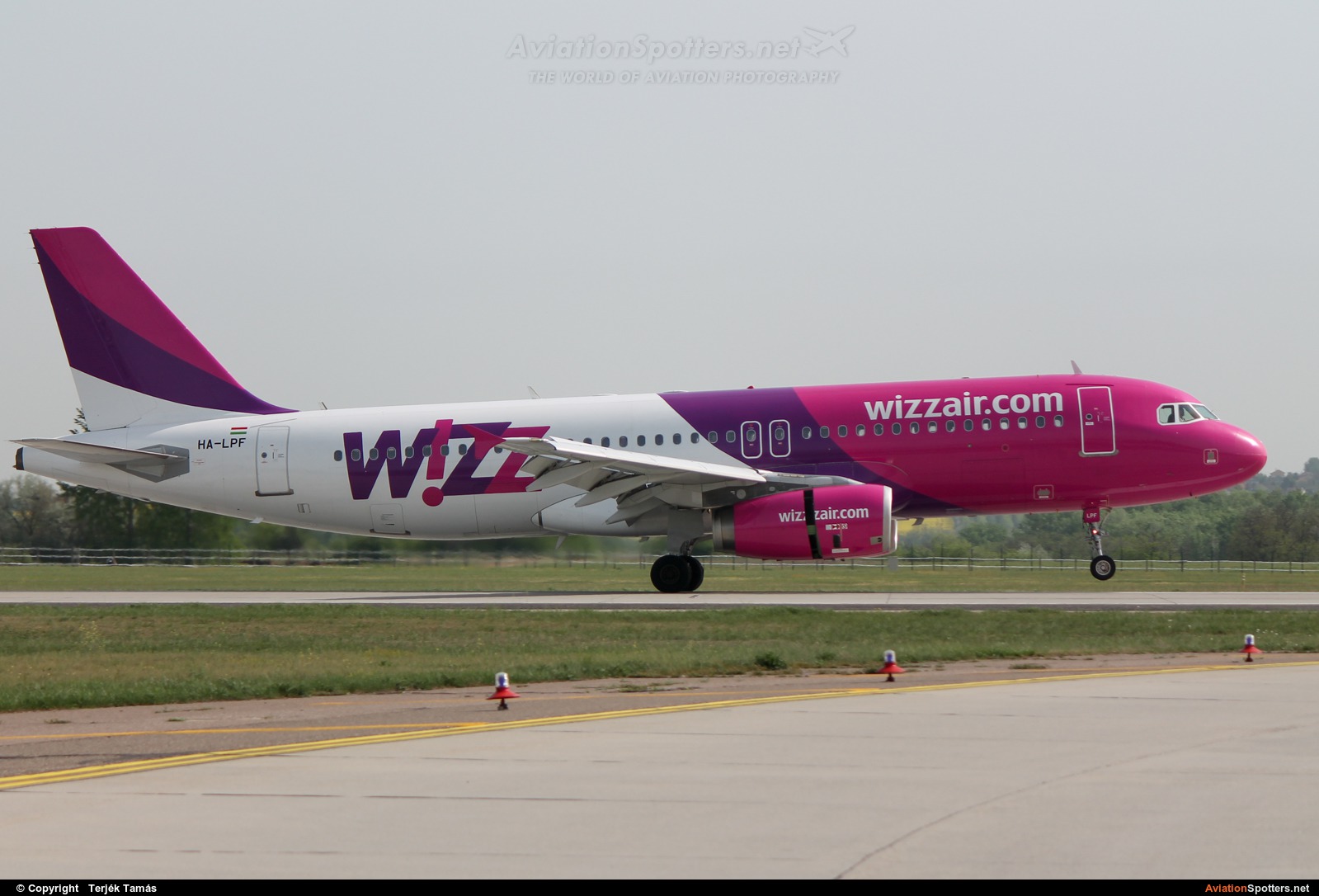 Wizz Air  -  A320  (HA-LPF) By Terjék Tamás (operator)