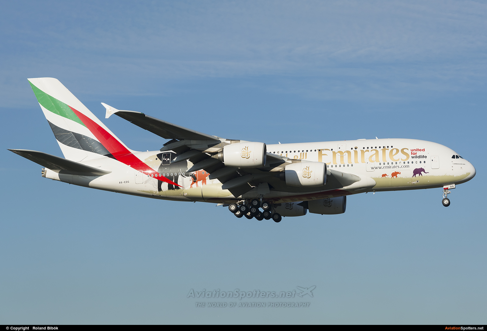 Emirates Airlines  -  A380-861  (A6-EDG) By Roland Bibók (Roland Bibok)