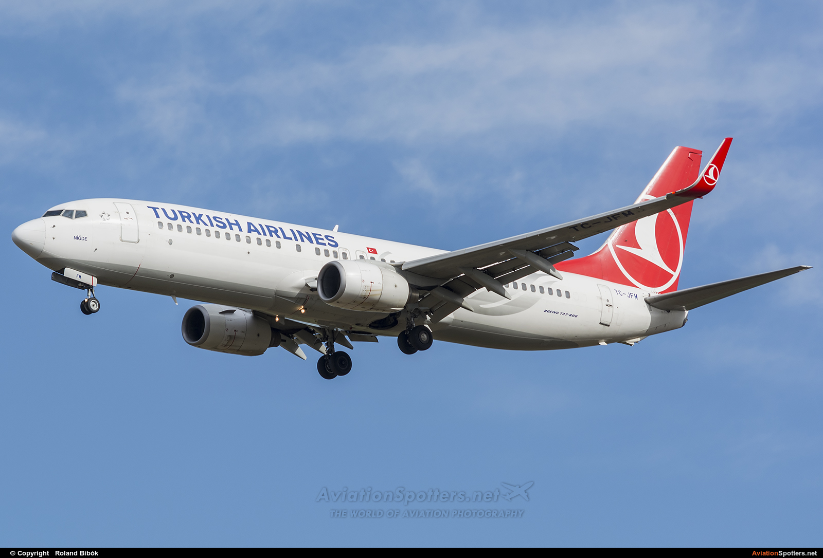 Turkish Airlines  -  737-800  (TC-JFM) By Roland Bibók (Roland Bibok)