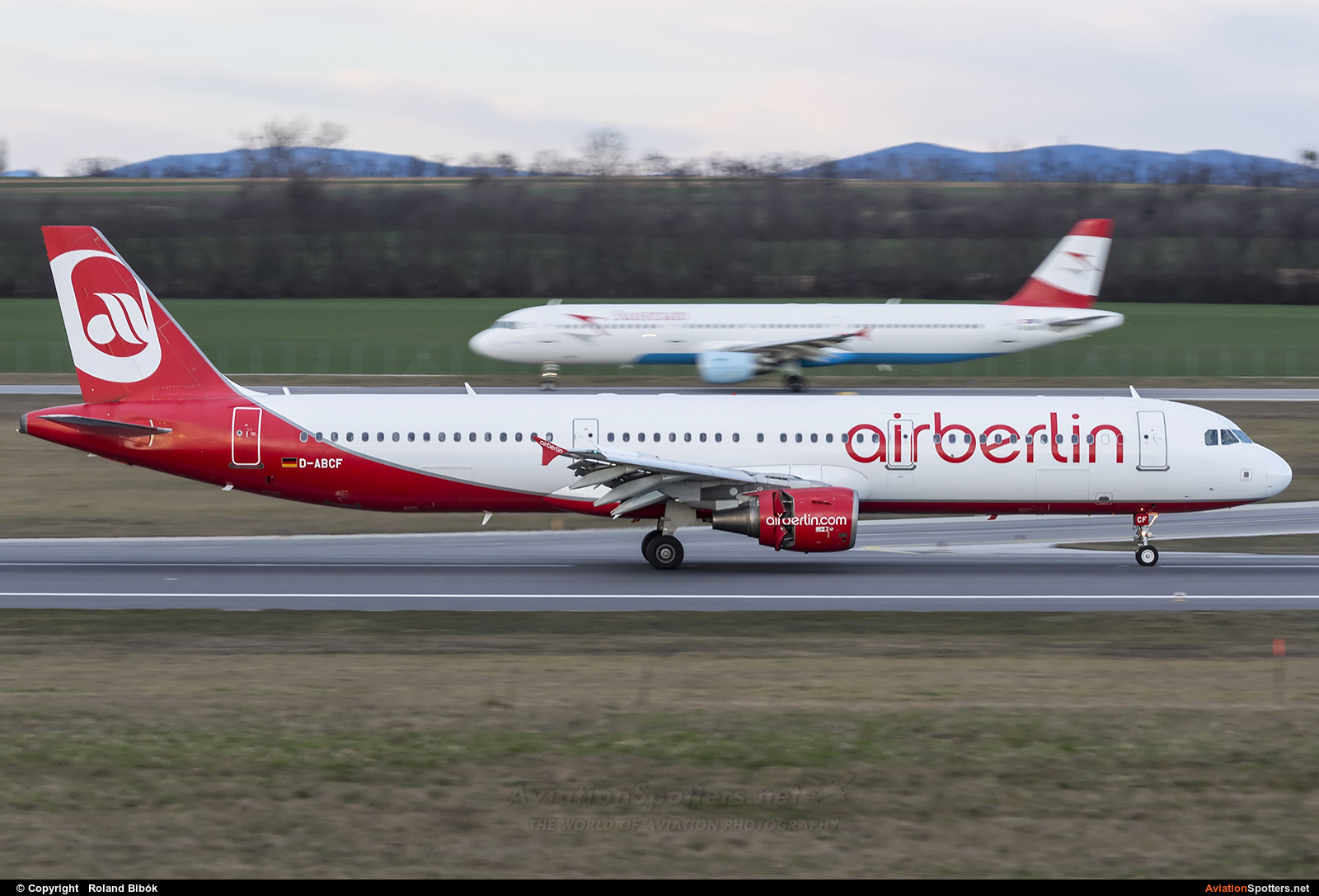 Air Berlin  -  A321-211  (D-ABCF) By Roland Bibók (Roland Bibok)