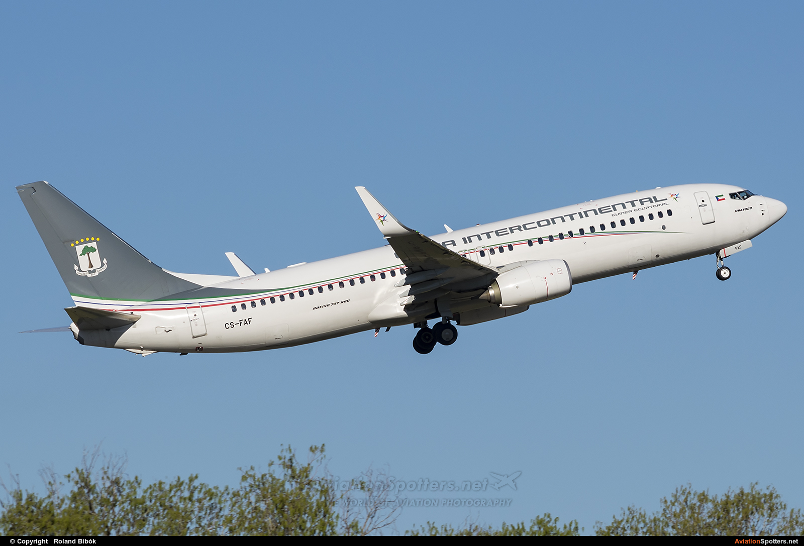 Ceiba Intercontinental  -  737-800  (CS-FAF) By Roland Bibók (Roland Bibok)