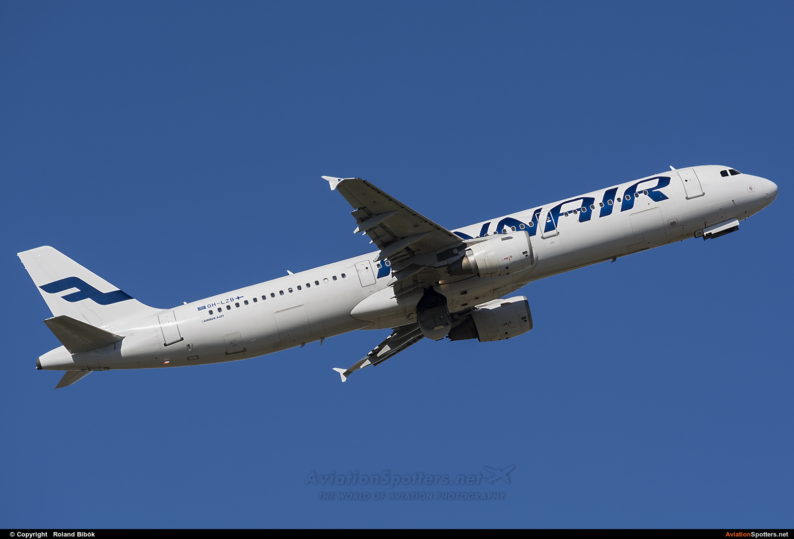 Finnair  -  A321-211  (OH-LZB) By Roland Bibók (Roland Bibok)