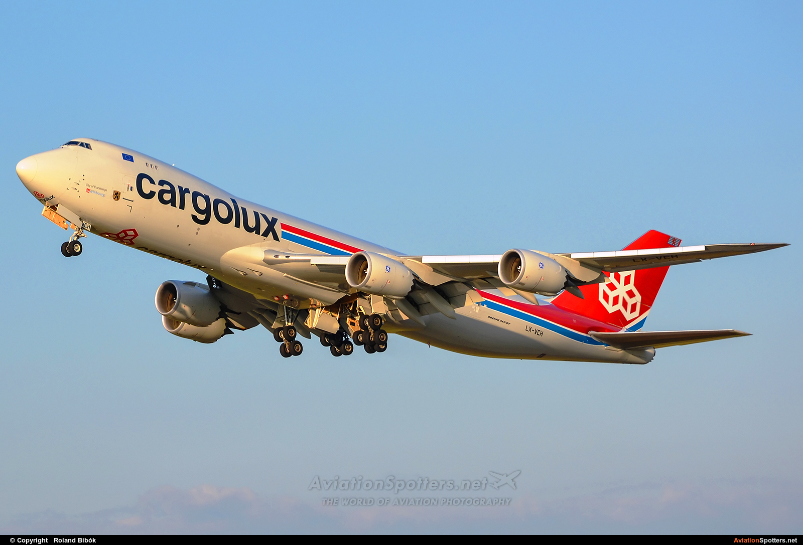 Cargolux  -  747-8R7F  (LX-VCH) By Roland Bibók (Roland Bibok)