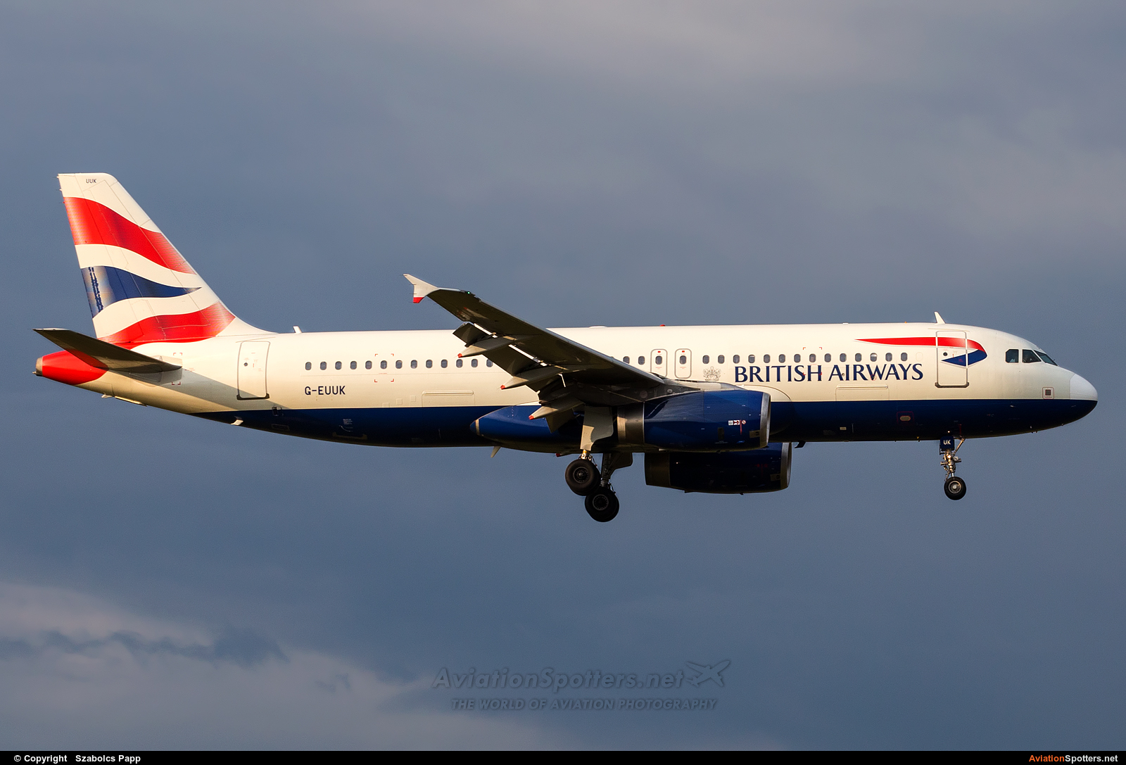 British Airways  -  A320  (G-EUUK) By Szabolcs Papp (mr.szabi)