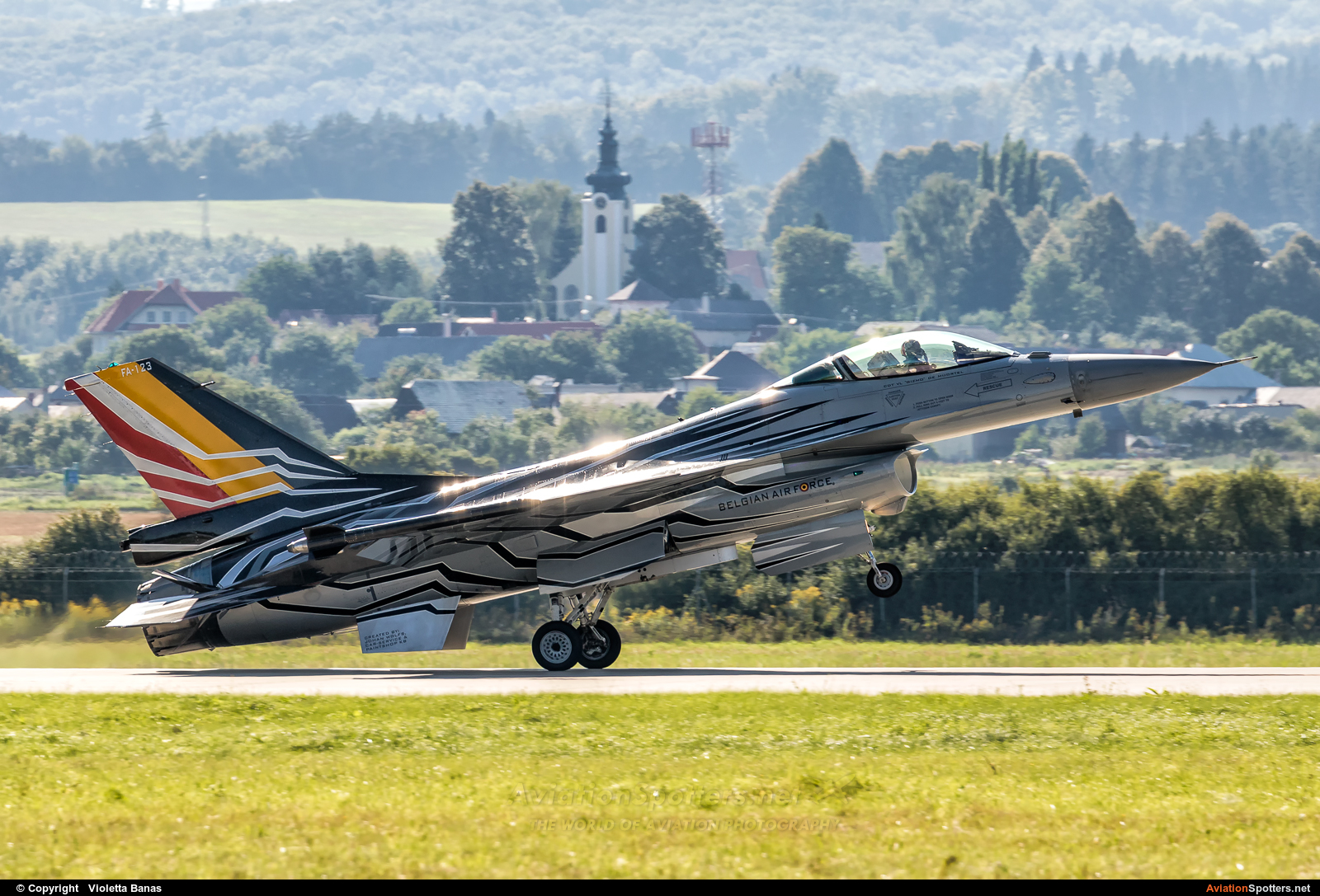 Belgium - Air Force  -  F-16AM Fighting Falcon  (FA-123) By Violetta Banas (akant)