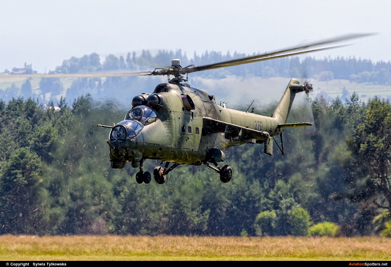 Poland - Army  -  Mi-24D  (270) By Sylwia Tylkowska (aviro)