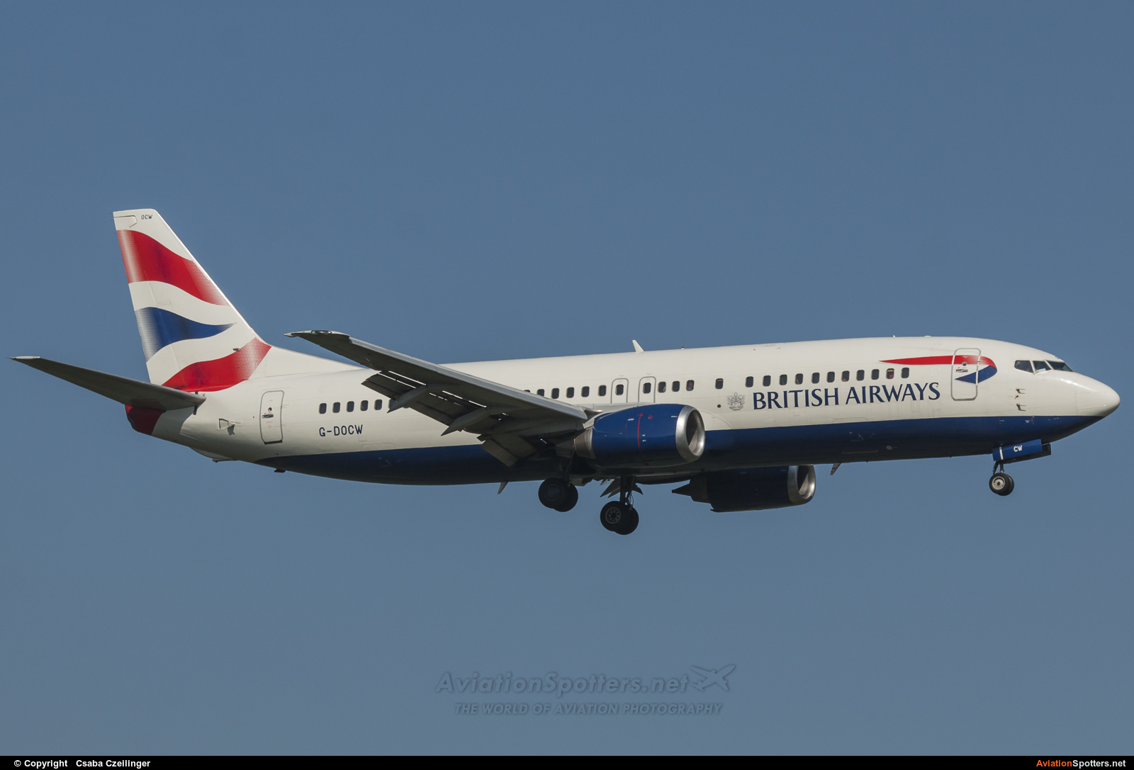 British Airways  -  737-400  (G-DOCW) By Csaba Czeilinger (czejczej)