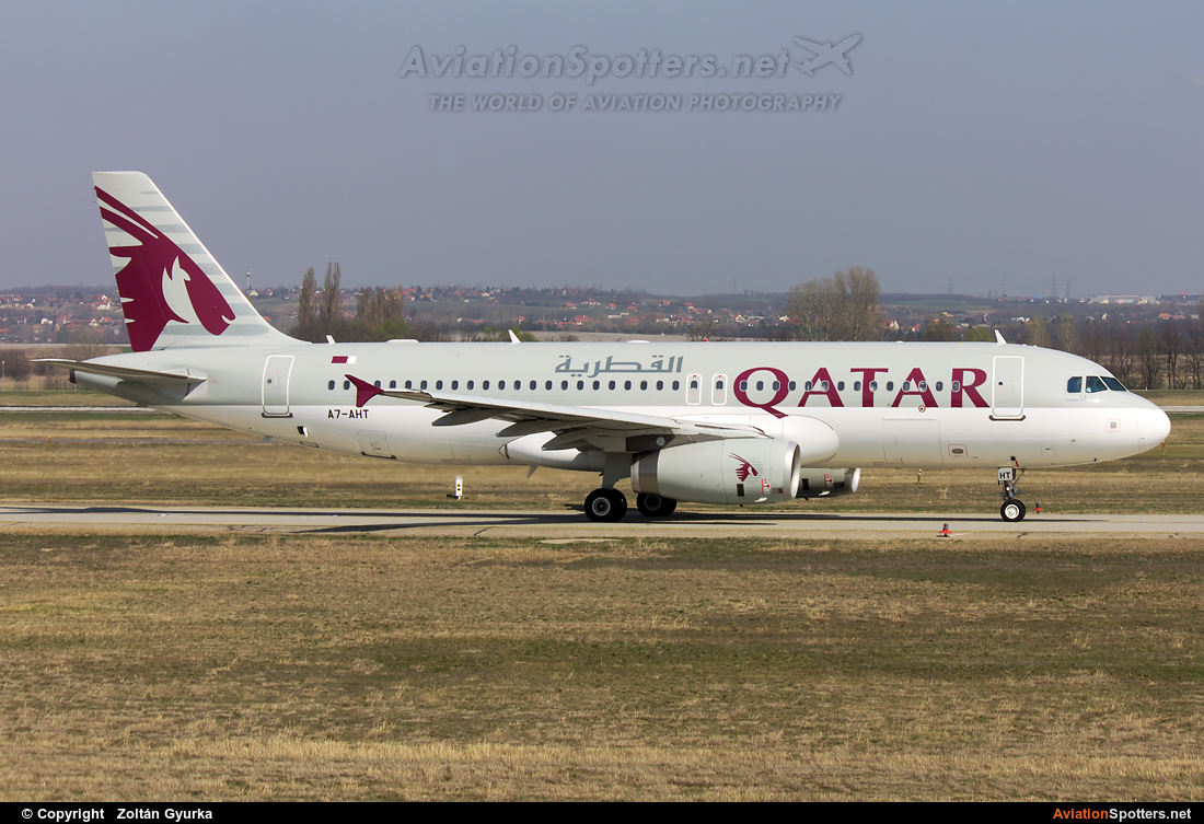 Qatar Airways  -  A320-232  (A7-AHT) By Zoltán Gyurka (Zoltan97)