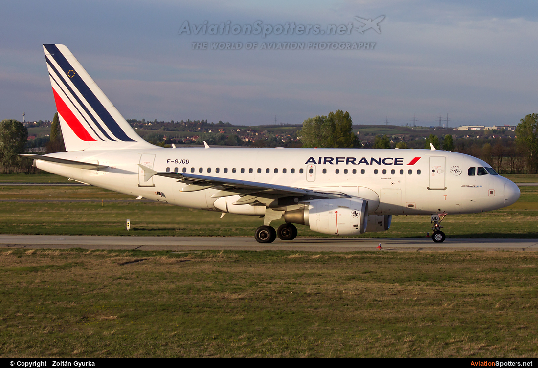 Air France  -  A318  (F-GUGD) By Zoltán Gyurka (Zoltan97)