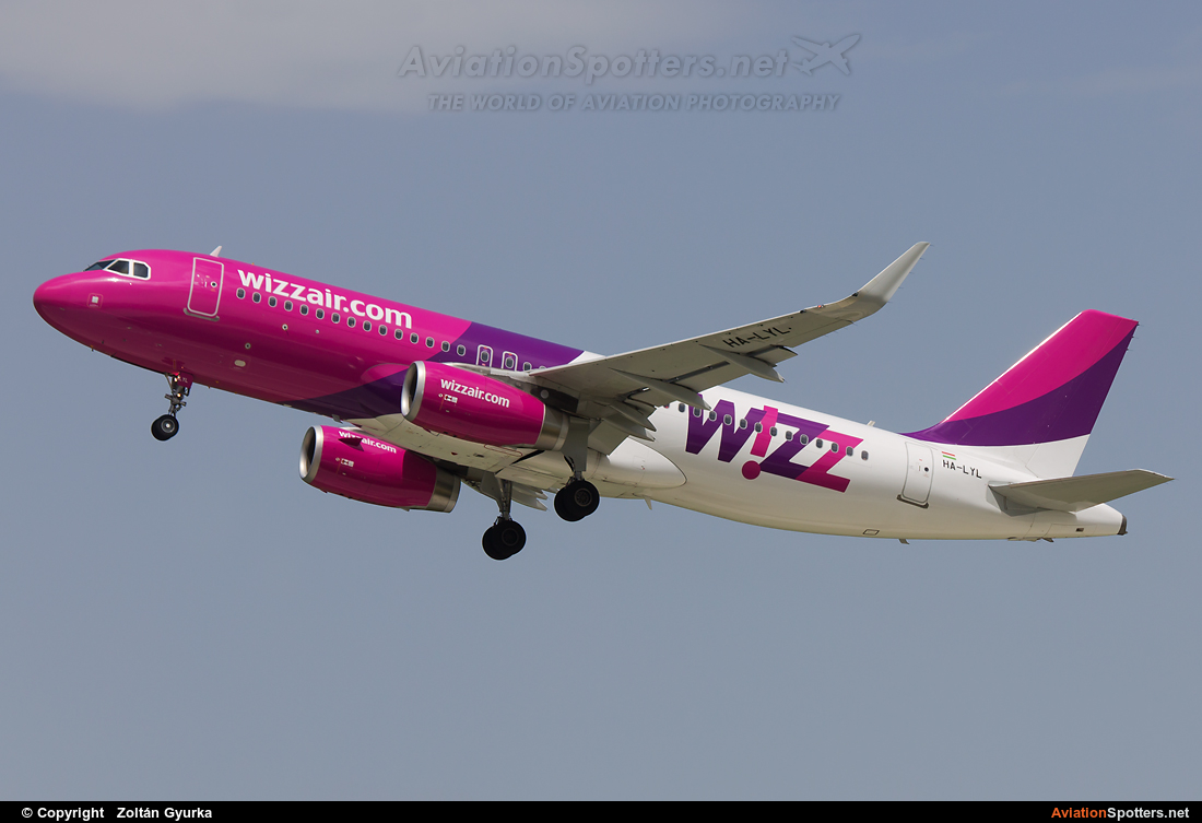Wizz Air  -  A320-232  (HA-LYL) By Zoltán Gyurka (Zoltan97)