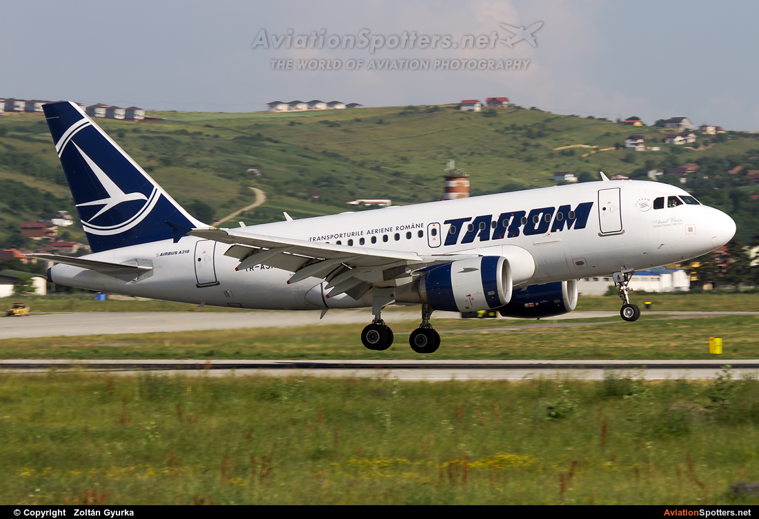 Tarom  -  A318  (YR-ASA) By Zoltán Gyurka (Zoltan97)